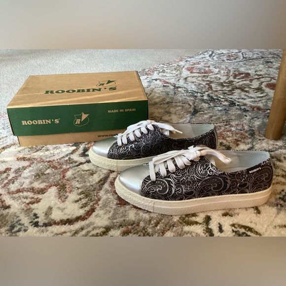 Spanish Leather Textile shoes - Picture 2 of 10